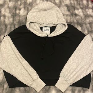 Hollister cropped hoddie for women